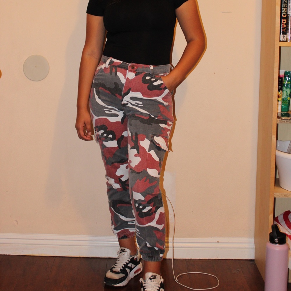 Camo pants